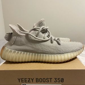 Authentic Yeezy boost 350 V2 ‘Sesame’